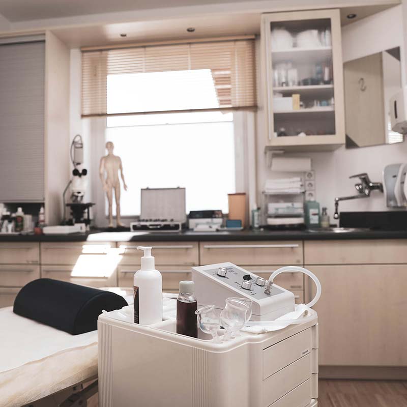 Praxis-800x800-8B5A6656